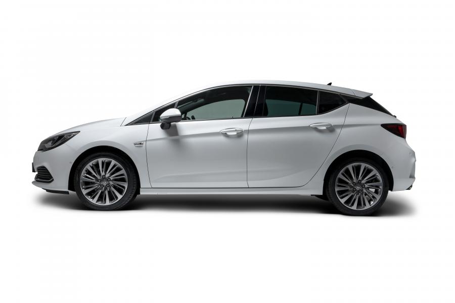  Opel Astra OPC Line Sport (K) 2019 года  (ZA) (фото 3 из 3)